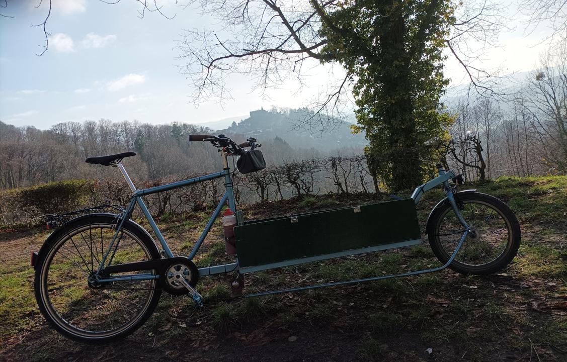 Samum before Lindenfels castle with new Alfine hub hub