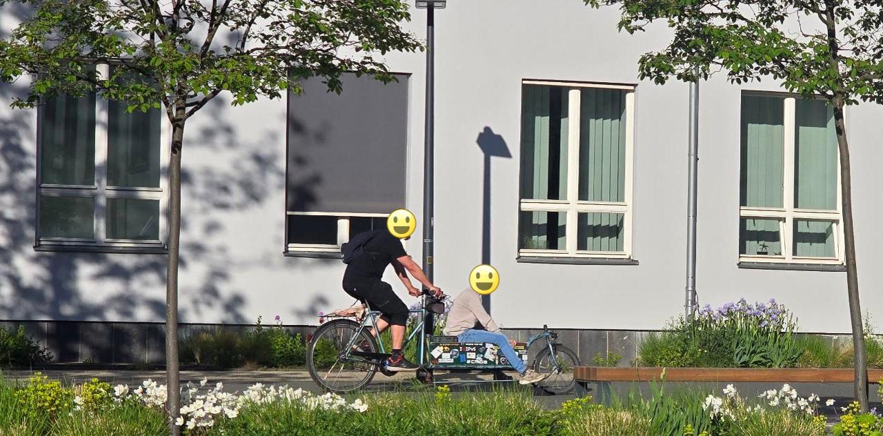 Endurance test #2. Transporting lithium ion batteries and a human from one university building to another on TU Darmstadt campus.